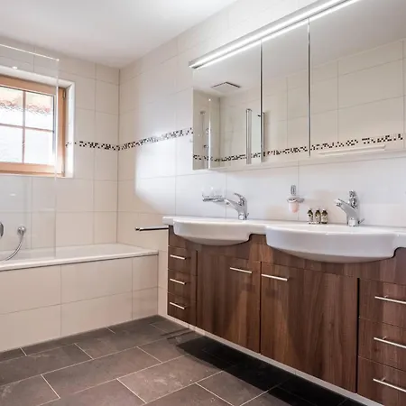 Apartment Braenderli 4,5 - Griwa Rent Ag